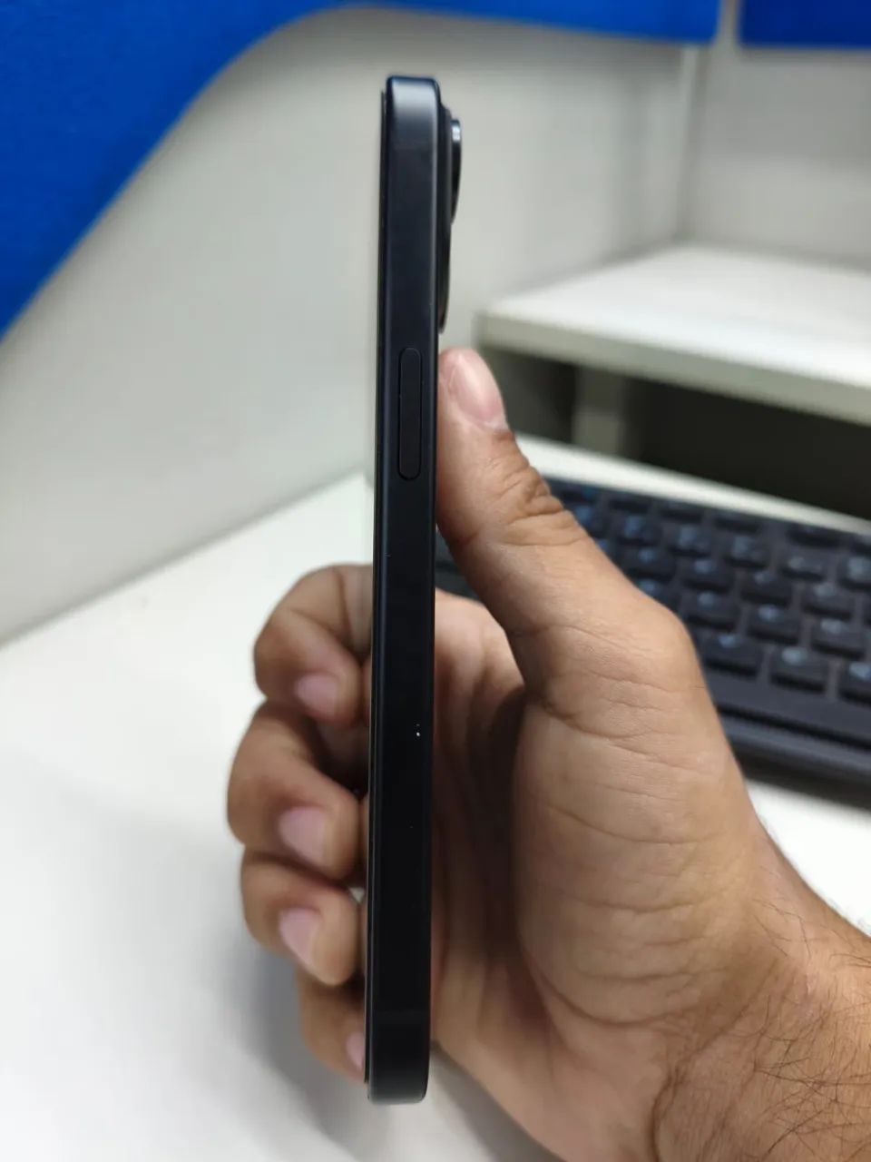 Vendo iPhone 15 - Foto 2
