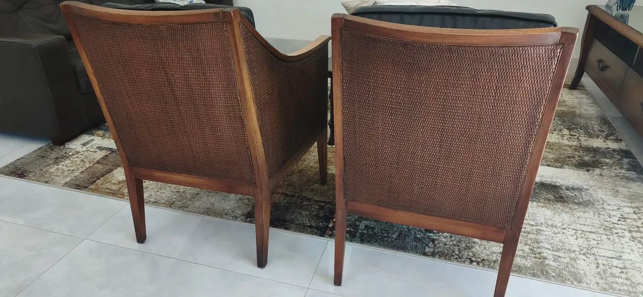 Poltronas em madeira  - Foto 3