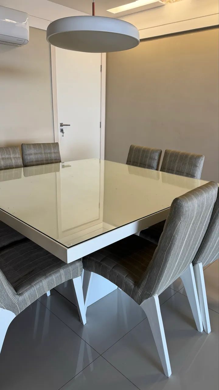 Mesa Em Laca Branca com Vidro com 8 Cadeiras  - Foto 2
