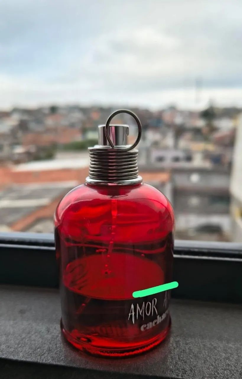 Perfume amor amor da cacharel  - Foto 2