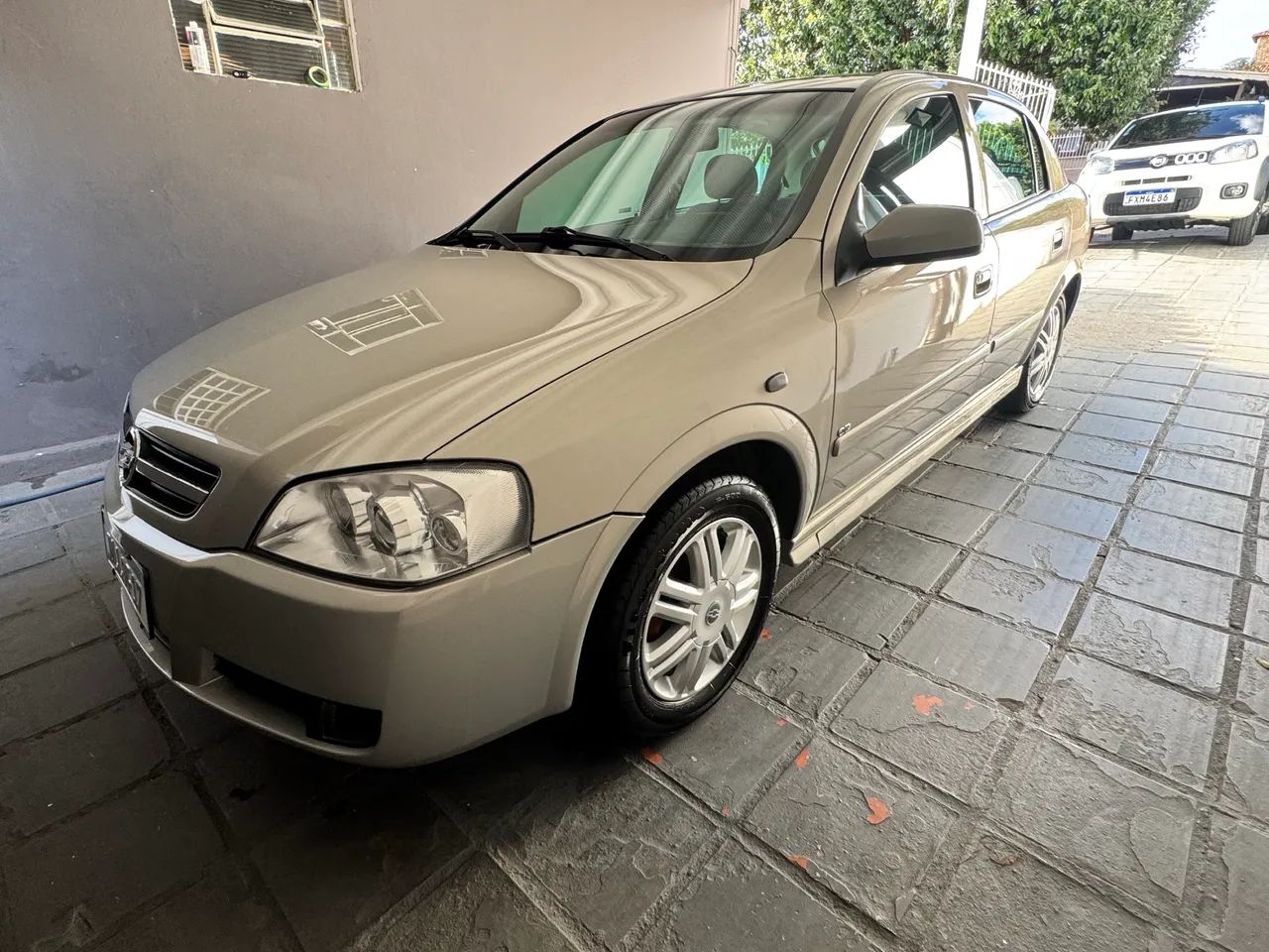 Chevrolet Astra 2.0 8V/ CD 2.0 8V Hatchback 5P MEC 2004