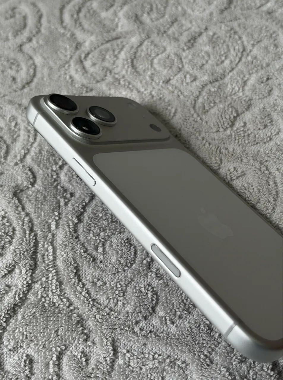 iPhone 17 Pro Max  - Foto 2
