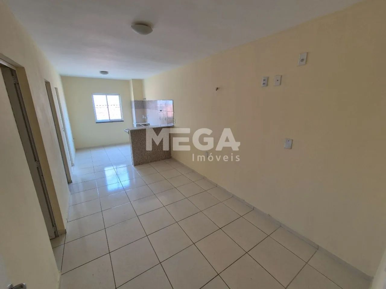 Apartamento com 2 quartos no bairro Cajazeiras em Fortaleza, CE - Foto 3