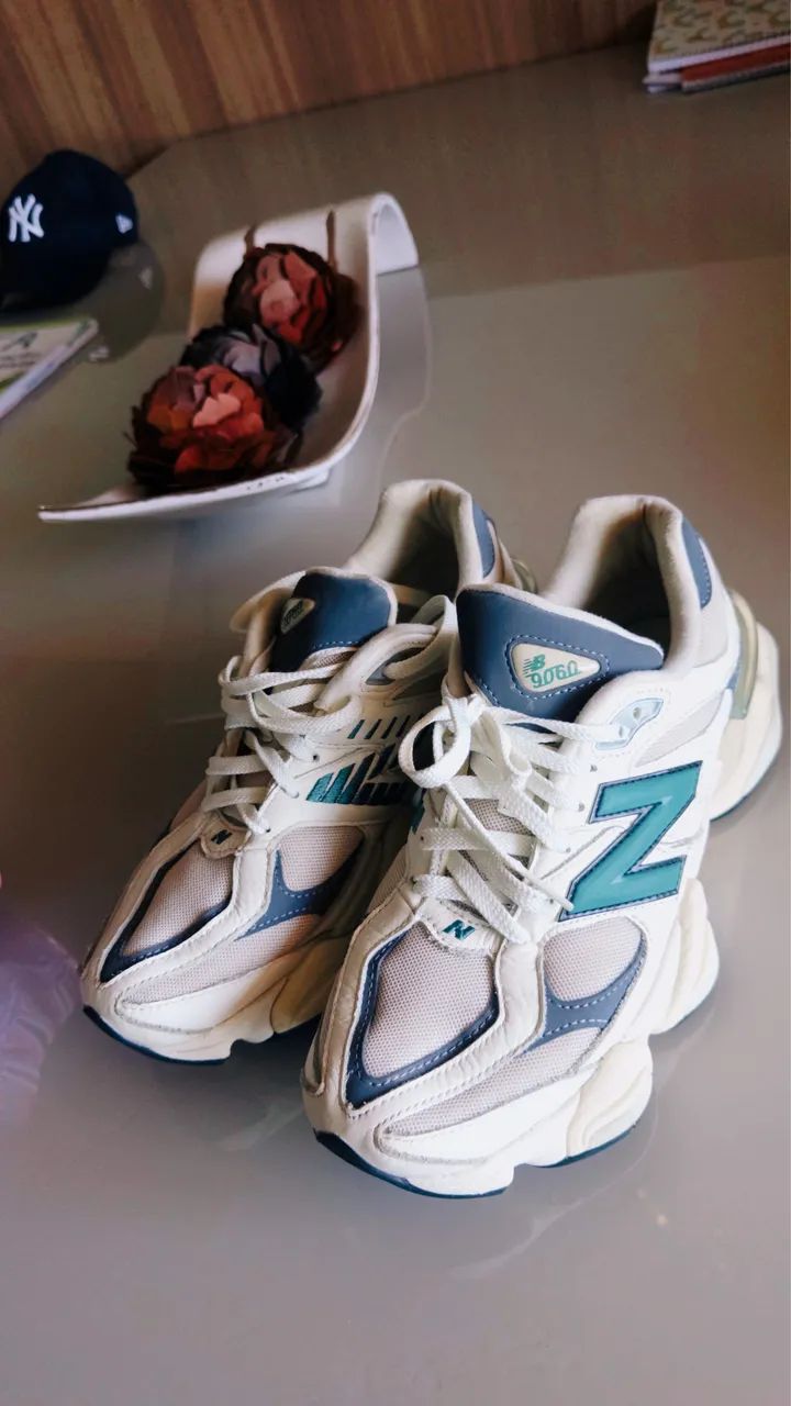 New Balance 9060 Original - Tamanho 41 - Foto 4
