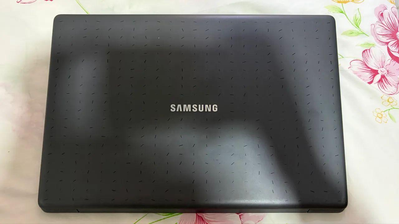 Notbook Samsung Flash F30 - Foto 2