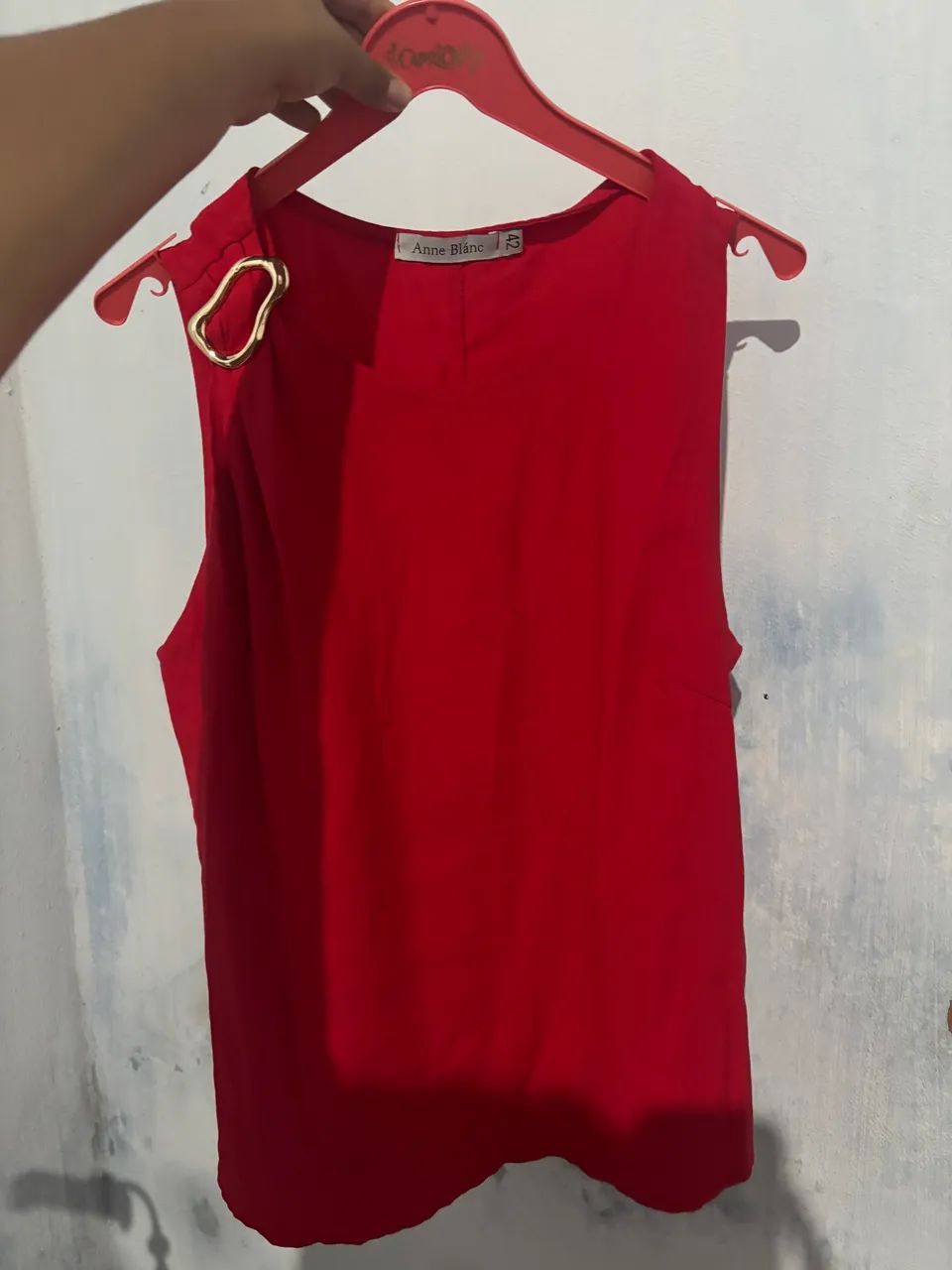 BLUSA VERMELHA