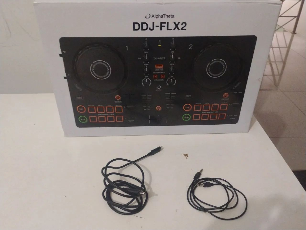 DDJ-FLX2 com BOLSA e Cabo p2 para p2 - Foto 5