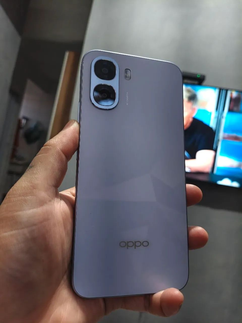 OPPO A6T semi-novo 128gb - Foto 2