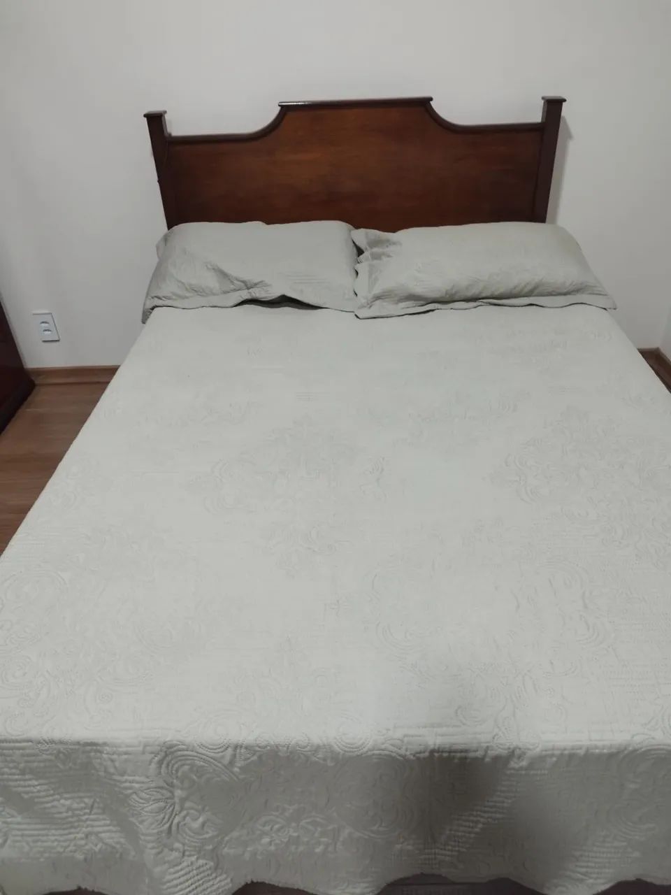 Cama e guarda-roupa  - Foto 5
