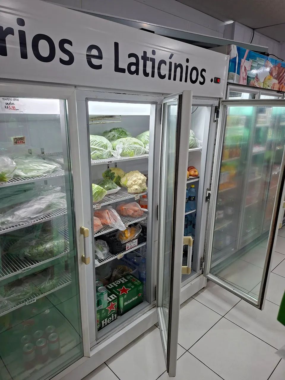 Refrigerador expositor frios 3 portas  - Foto 4