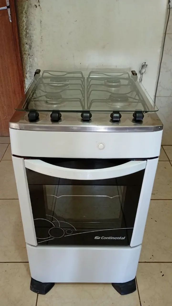 Fogão 4 bocas Continental...Automático!!!