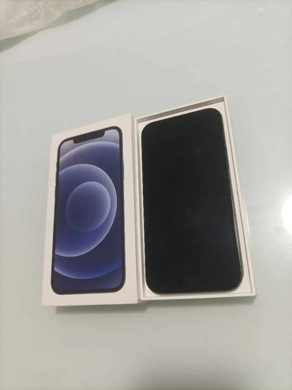 Vendo iPhone 12 usado 