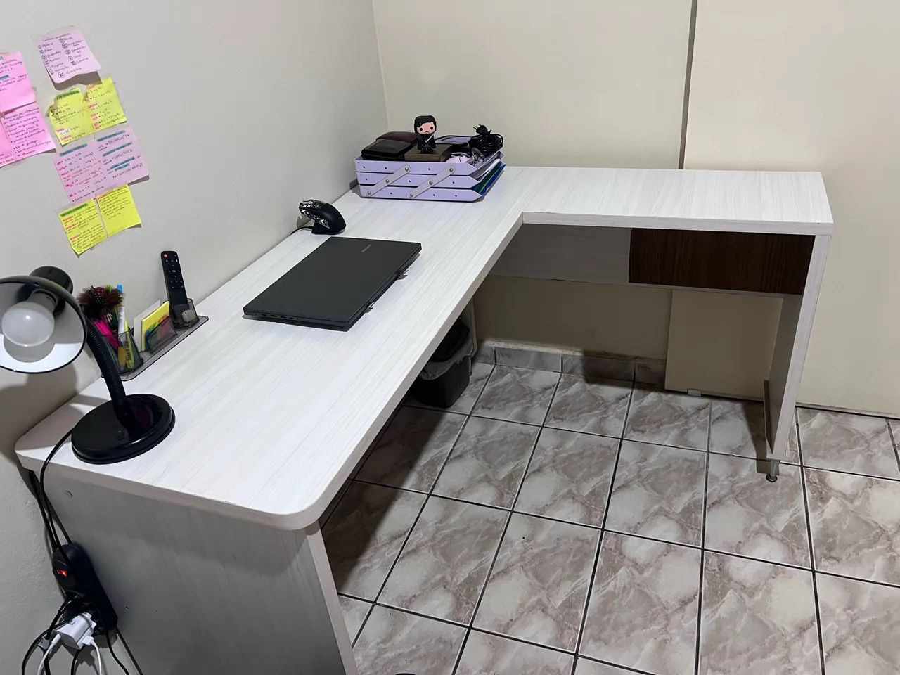 MESA PARA ESTUDOS REFORÇADA - Foto 3