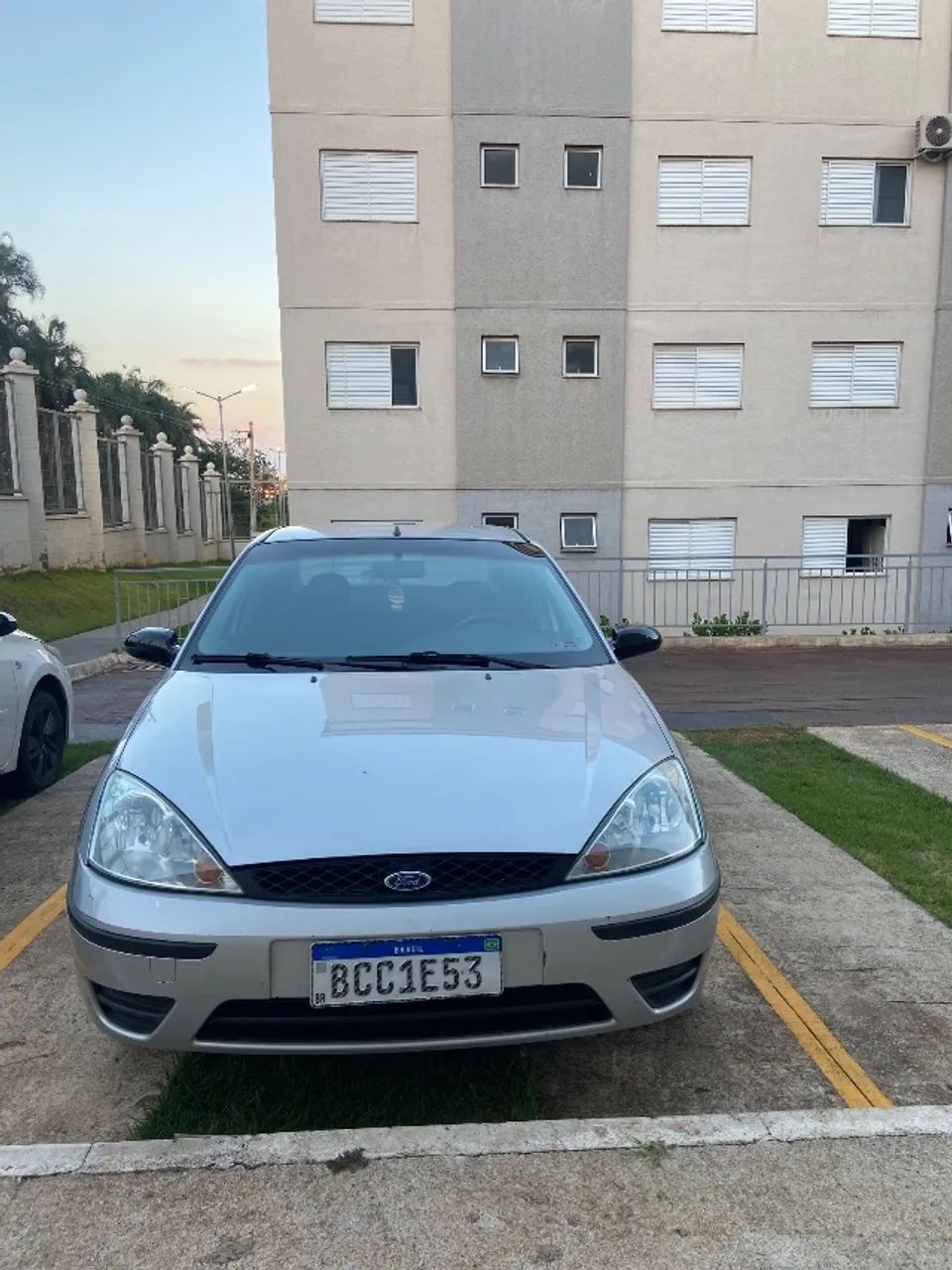 Ford Focus Focus Sedan 1.6/1.6 Flex 8V/16V 4p Mec. 2008