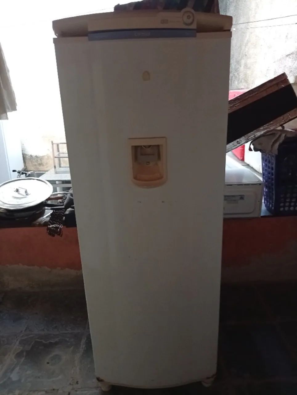 Geladeira Consul ESTRAGADA