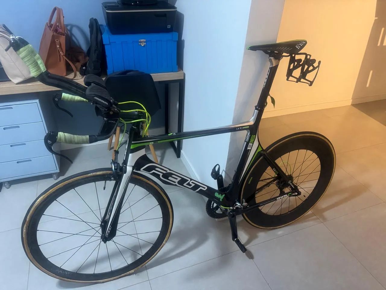 Felt B16 TT/Triathlon Carbono - Tamanho 60