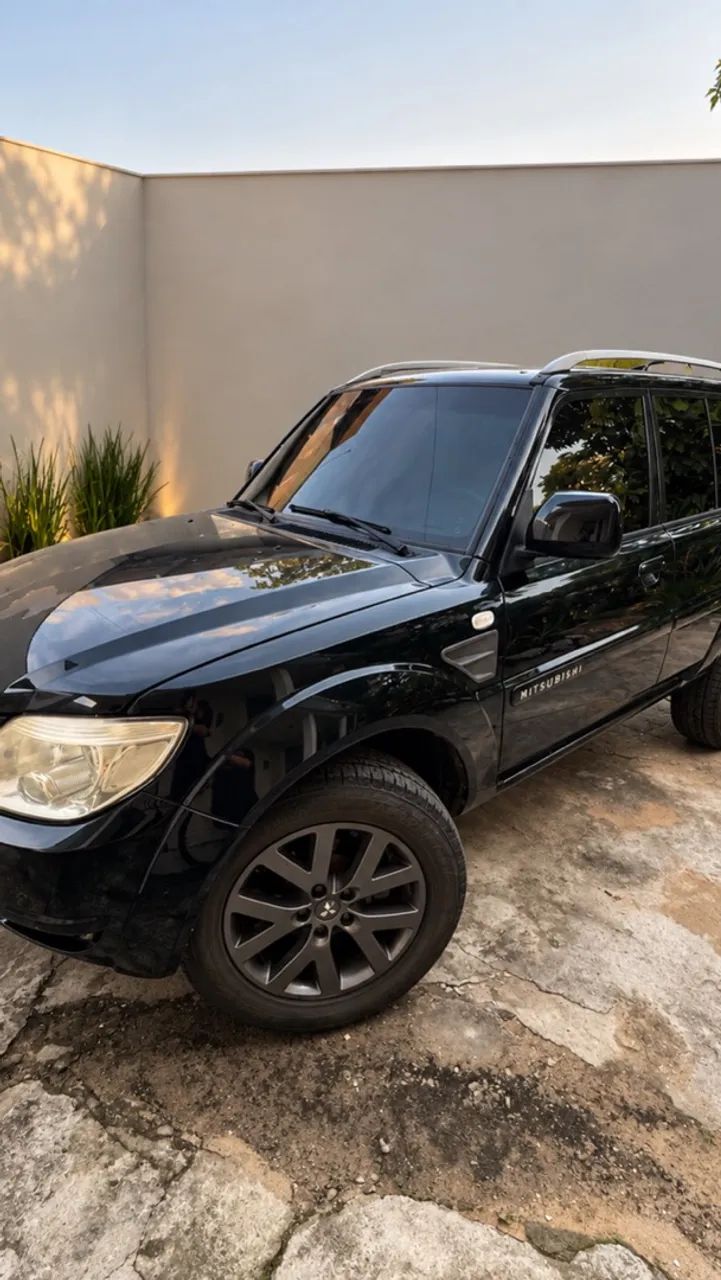 Mitsubishi Pajero TR4 2.0 Flex 16V 4X2 Aut. 2014 2014