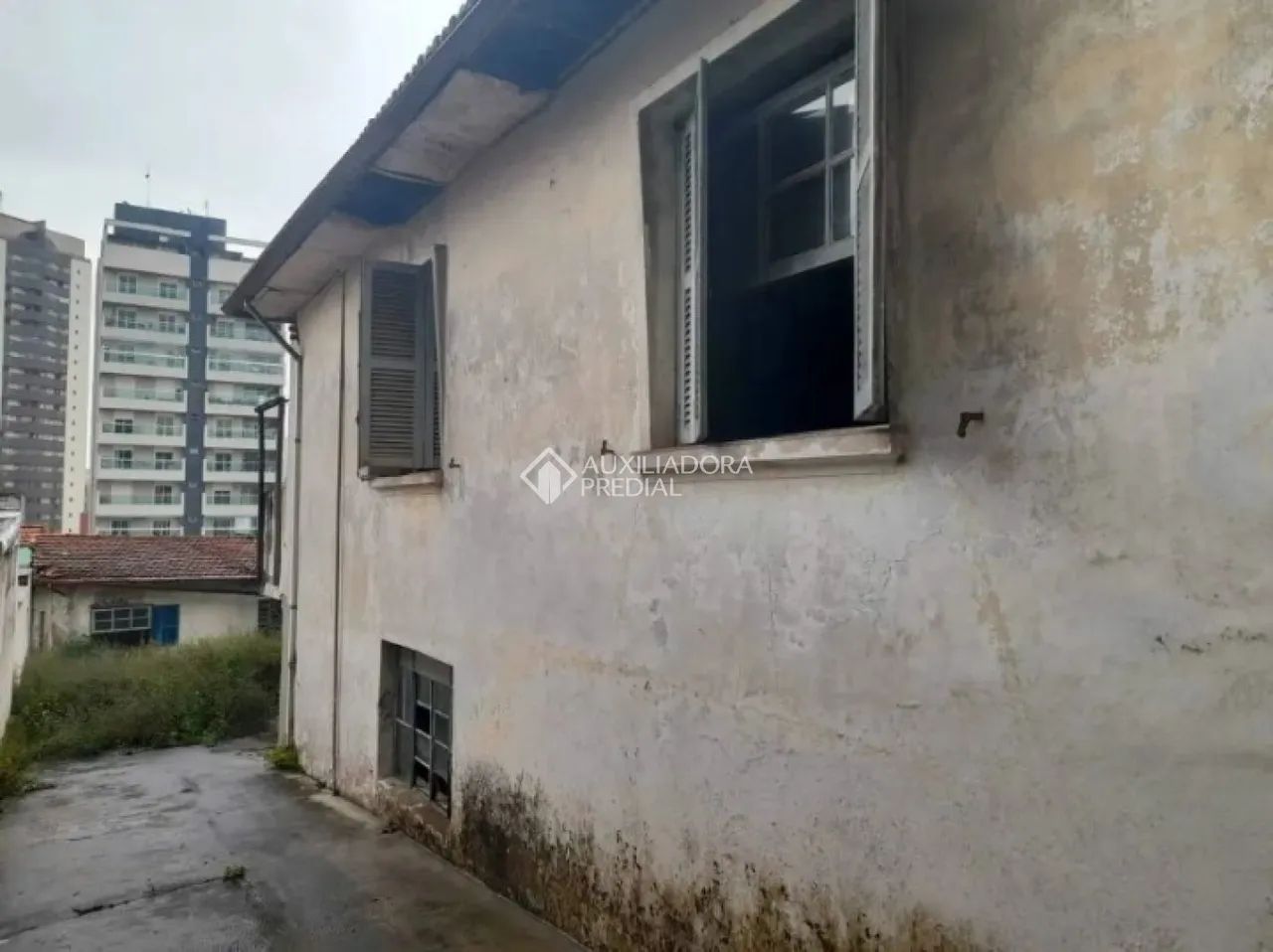 Terreno à venda no Centro, com 274 m², sem dormitórios disponíveis. - Foto 2