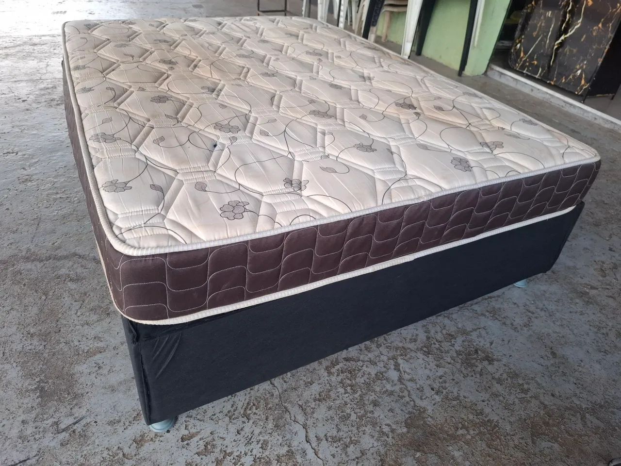 Cama Box casal com colchão  - Foto 2