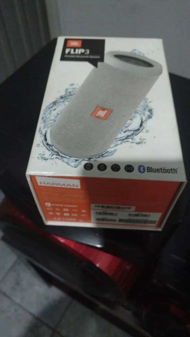 Caixinha de som JBL