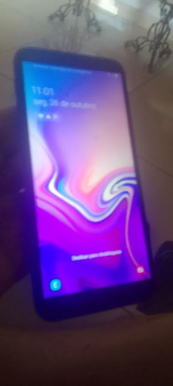 Samsung J6+ funcionando  sem trnco