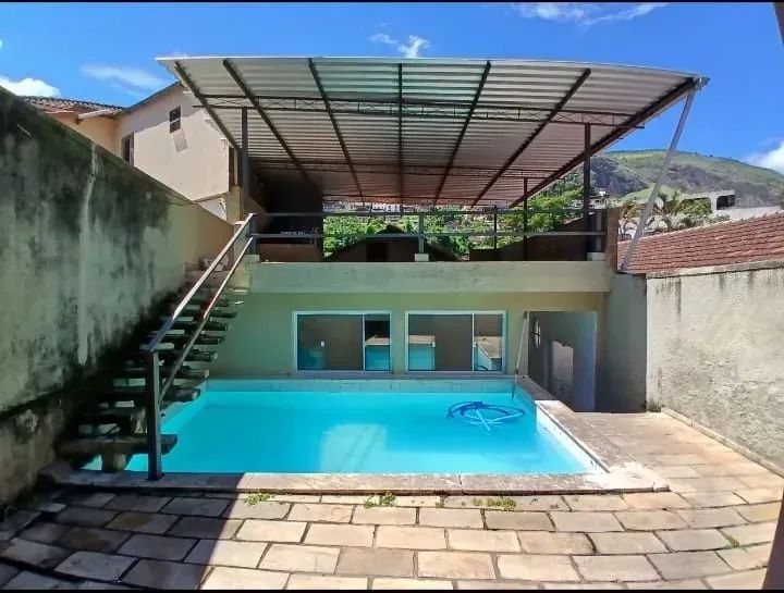 VENDA - Casa 4 quartos no Cascatinha