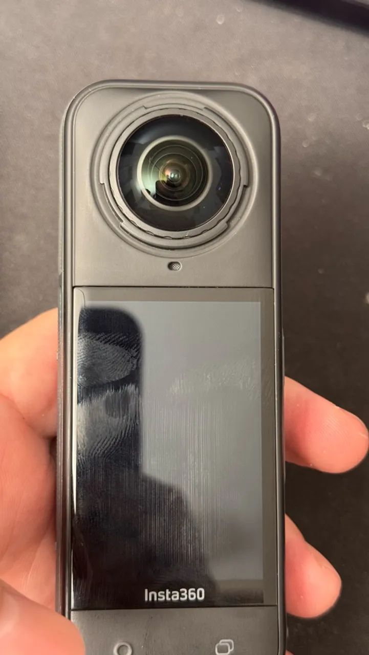 Câmera Insta360 x5 - Foto 2