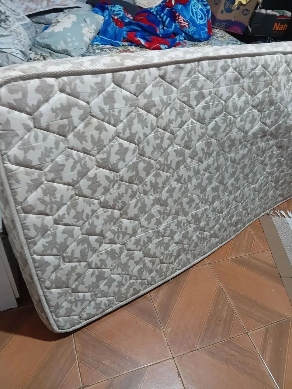 Cama madeira solteiro com coxao