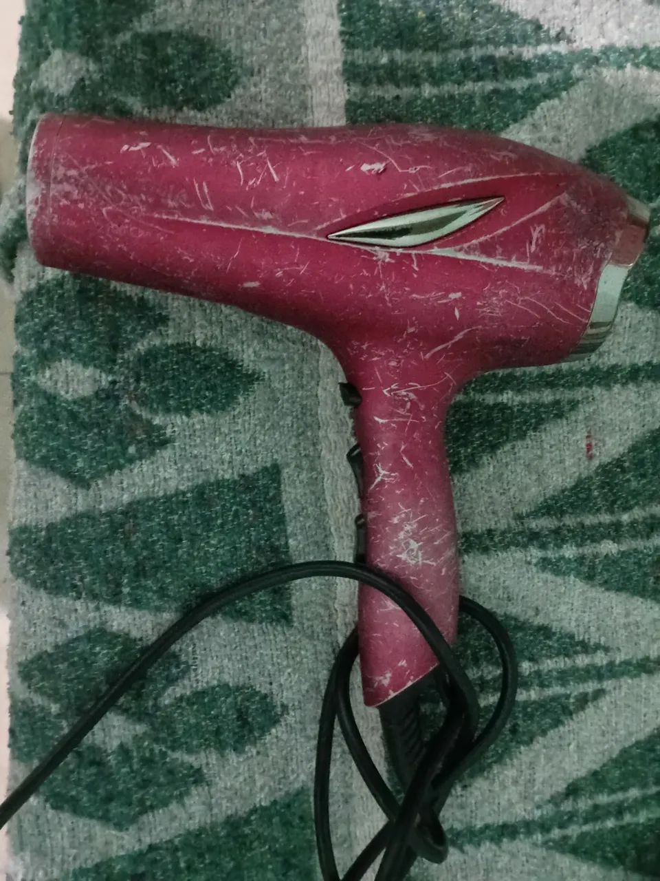 I'm selling it because I don't use it; it's been sitting here unused.