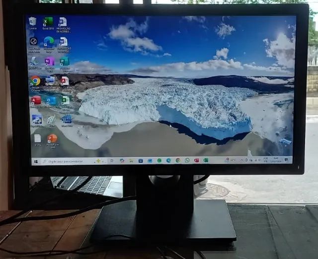 Monitor Dell E1916HF LED - 19 Polegadas - VGA/Lport