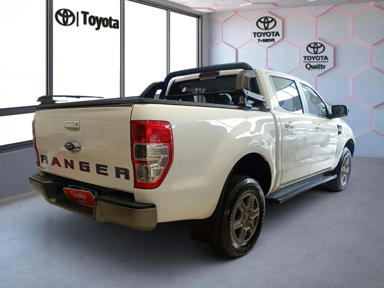 Ford Ranger XLS 2.2 4x2 CD Diesel Aut., foto 4 de 15