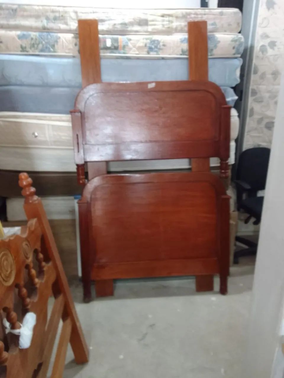 Cama Solteiro - Madeira - Foto 2