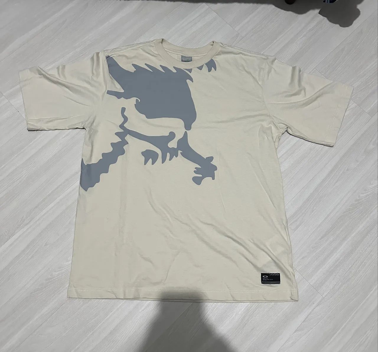Camiseta oakley skull