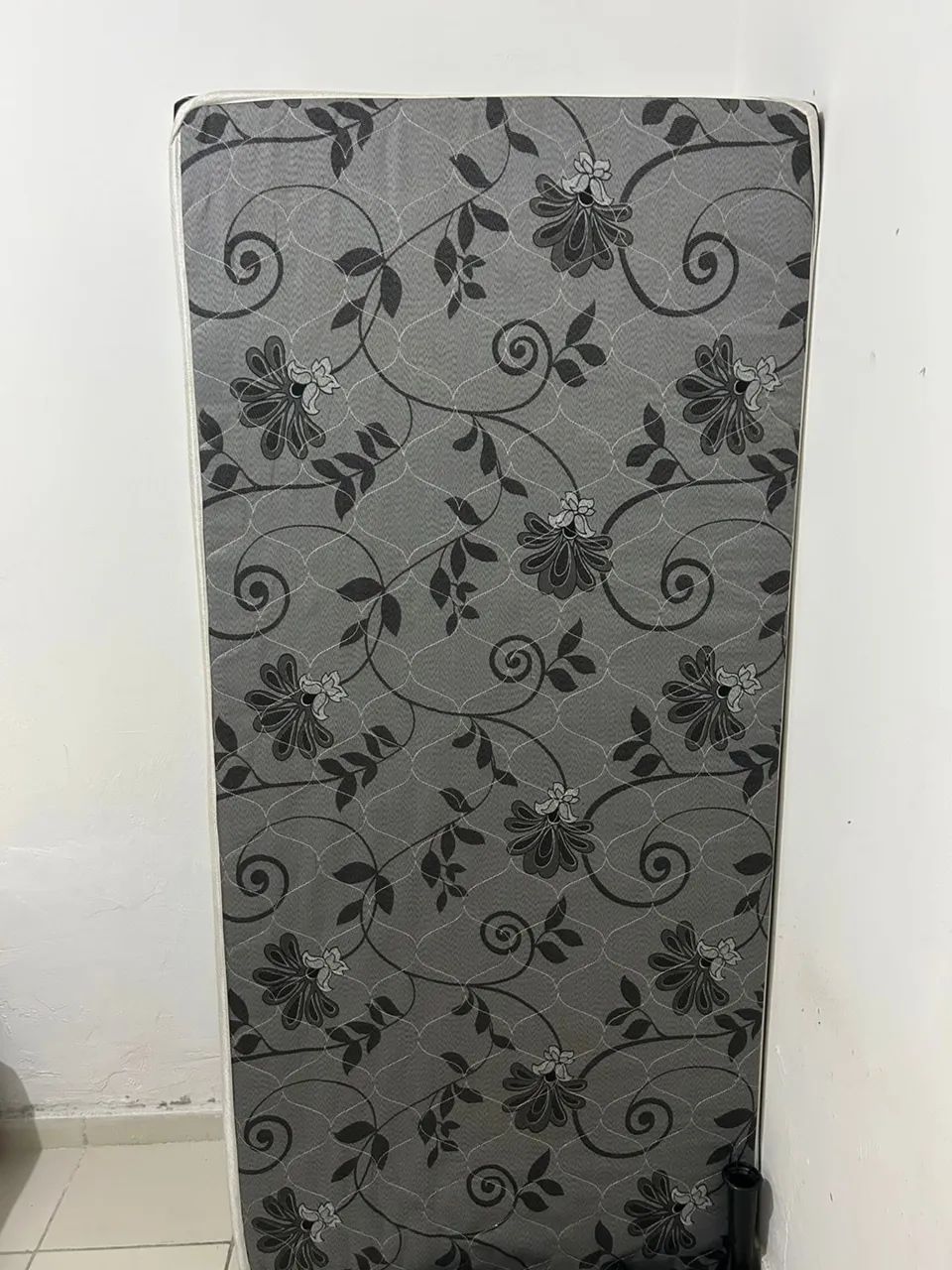 Cama de solteiro - Foto 2