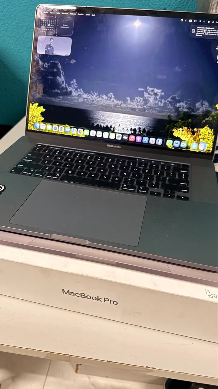 MacBook Pro 2019 i9 1tb 16bg