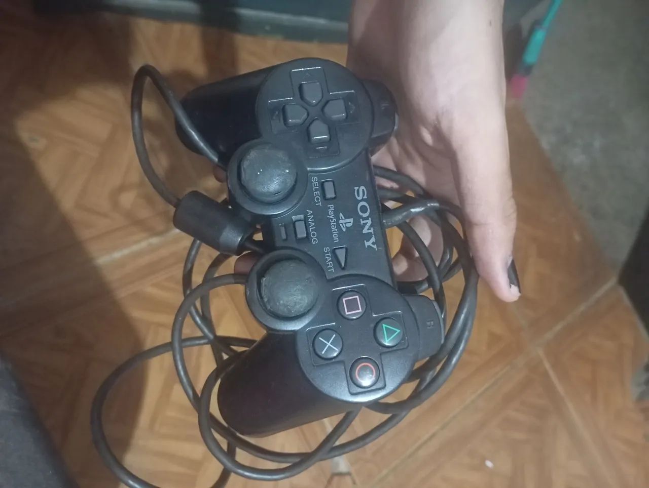 Vendo Playstation 2 em bom estado, tem todos os cabos, 1 controle e 1 memory card  - Foto 2