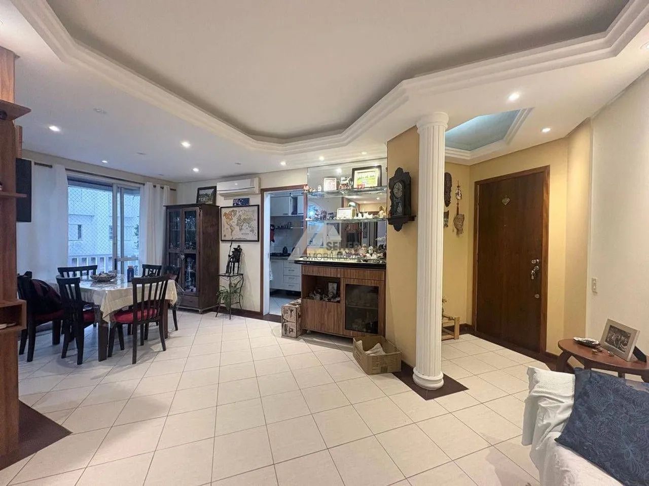 Apartamento de 3 dormitorios e 1 vaga a venda no Itacorubi