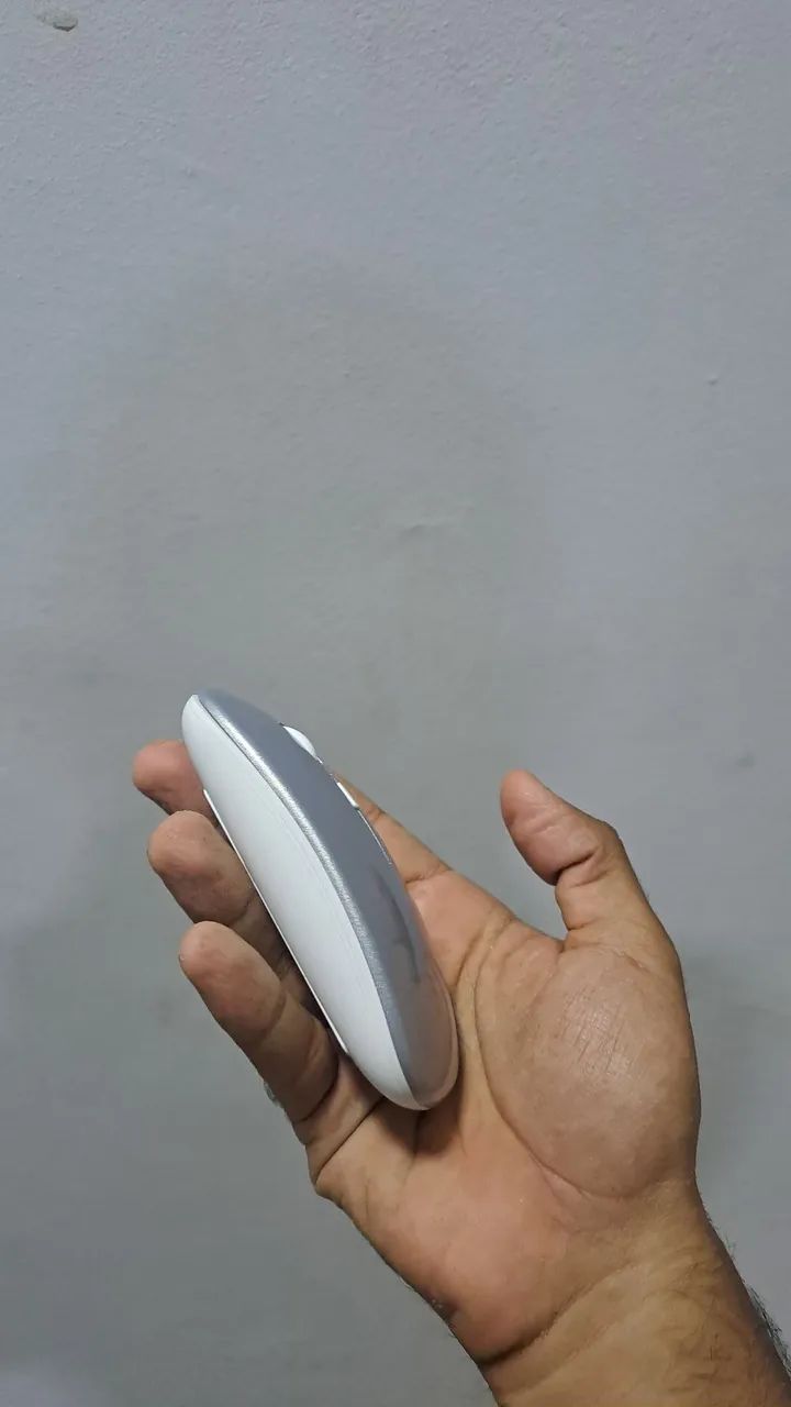 Mouse sem fio 2.4 design ergonômico a pilha - Foto 2