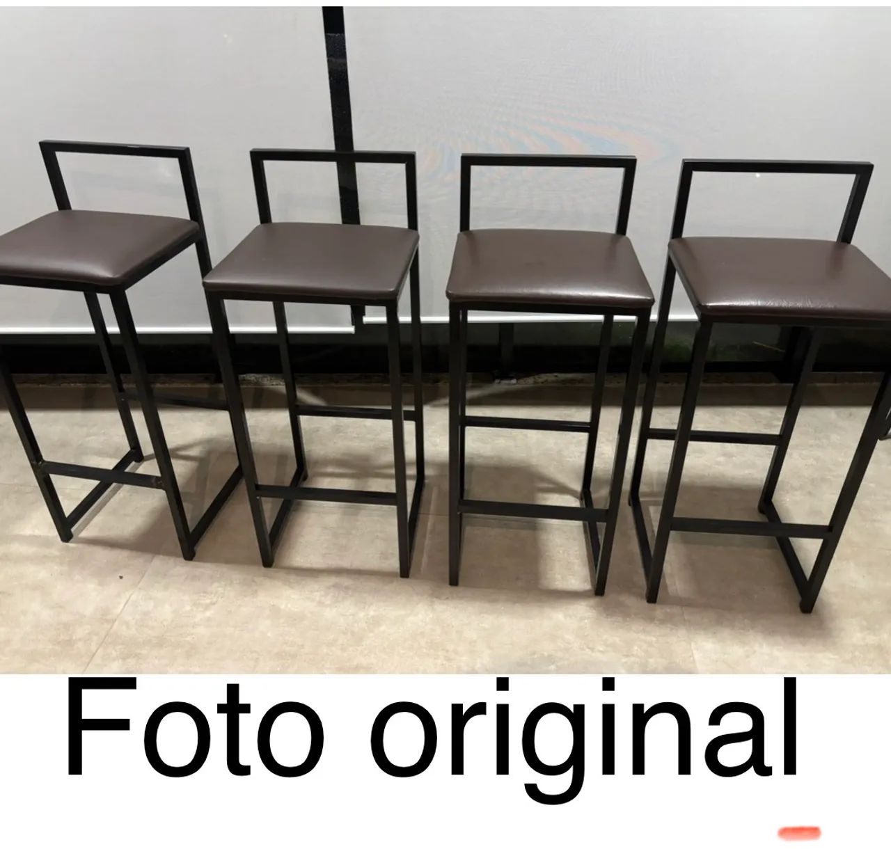 4 cadeiras balcão/ bistrô de metalon