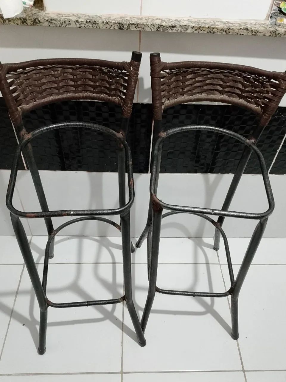Duas Banquetas  - Foto 2