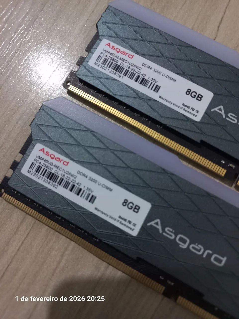 Memória RAM DDR4 para desktops 16gb 2x8gb RGB novas - Foto 3