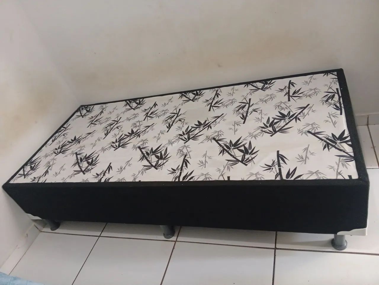 Base de cama solteiro 