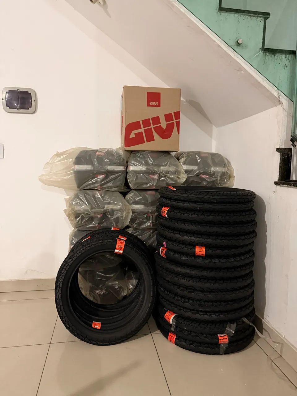 Baú Givi novo  - Foto 5