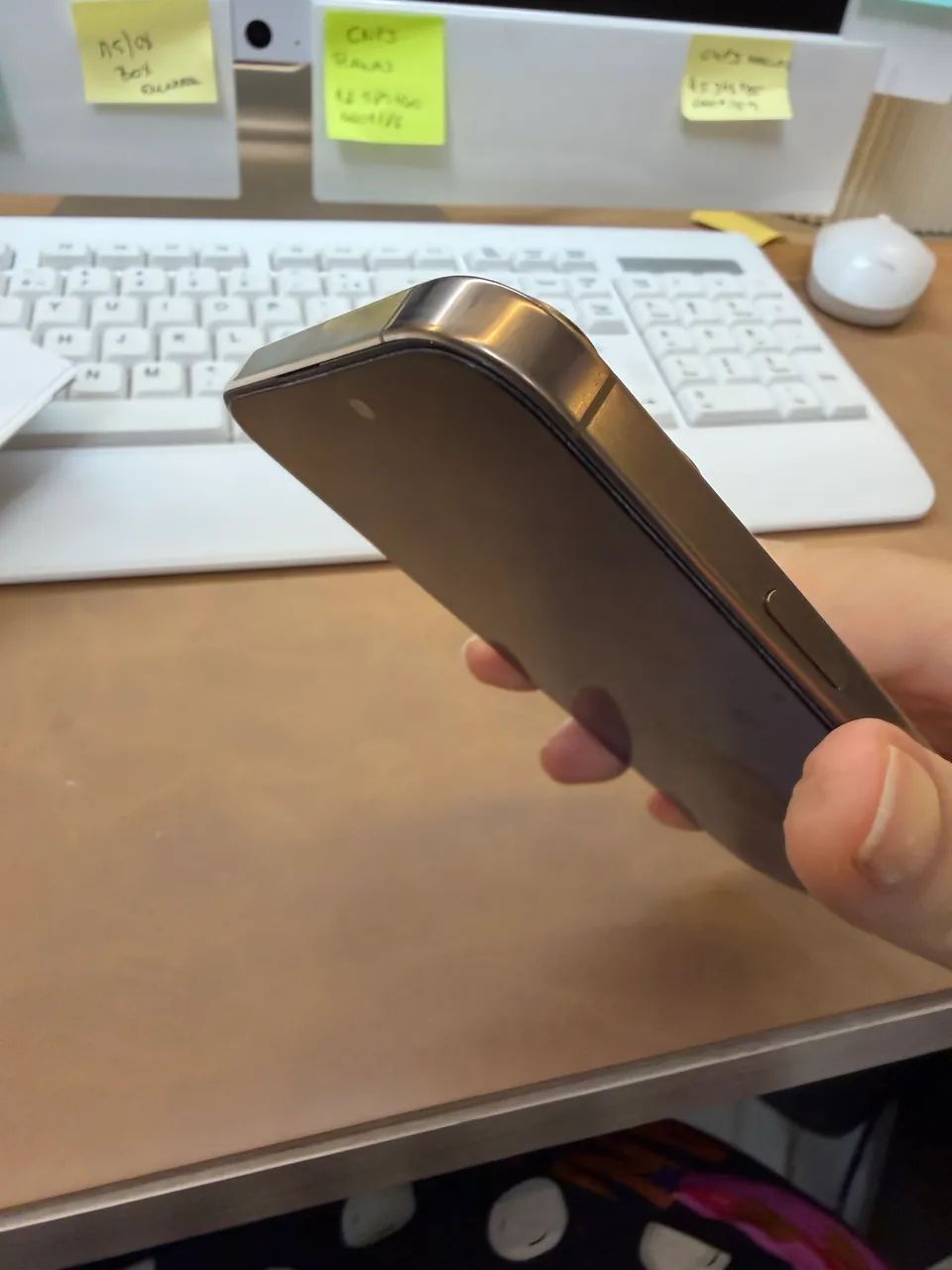 IPhone 16 Pro Max  - Foto 3