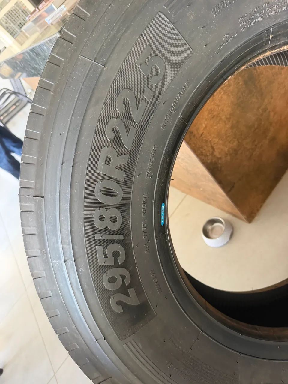 PNEUS 295 XBRI NEUPAR - Foto 3