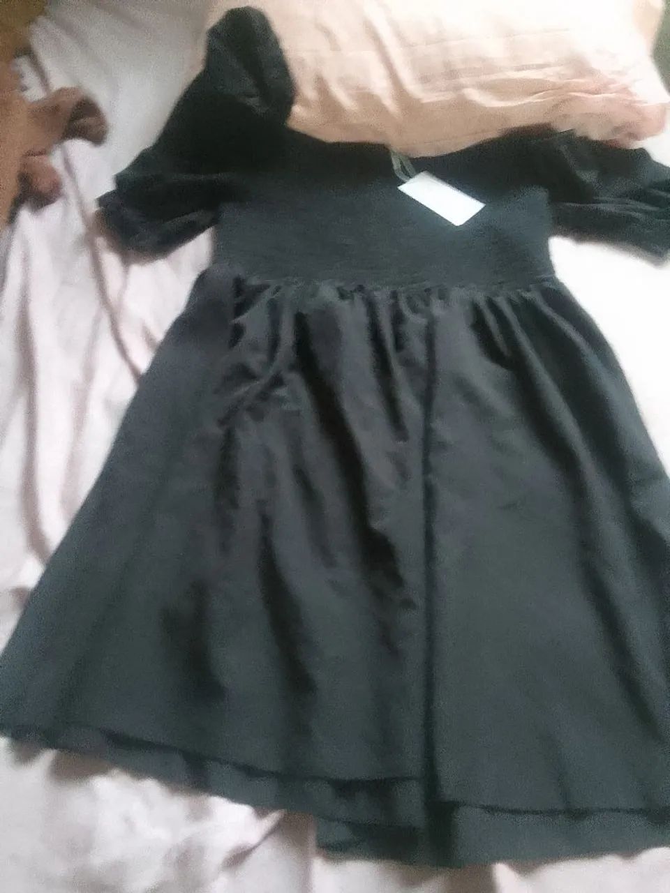 Vestido novo com etiqueta