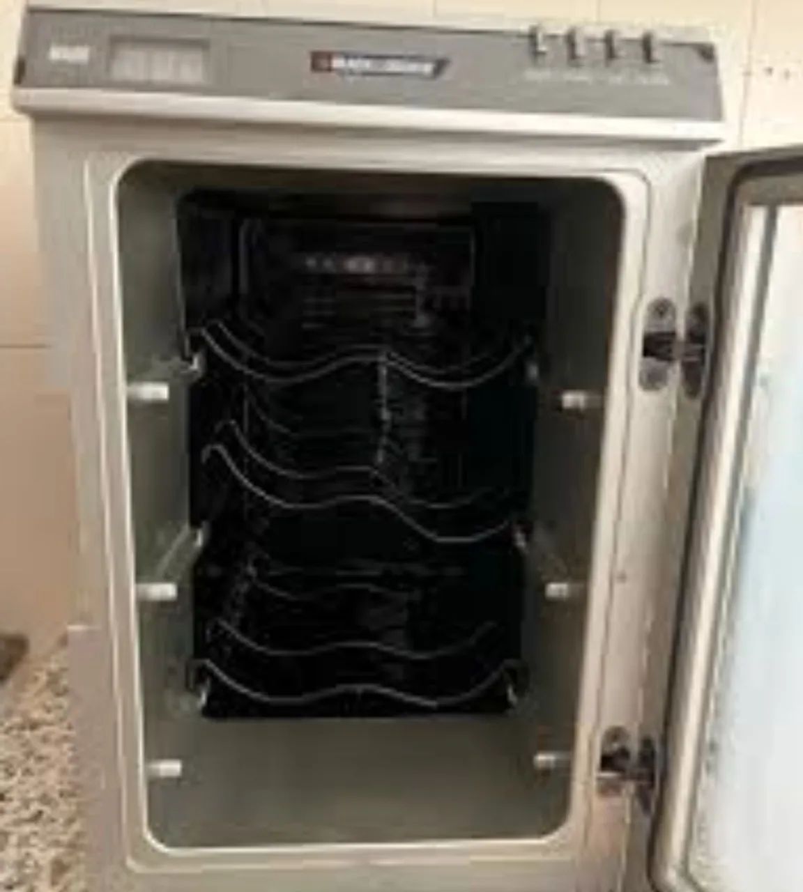 Mini adega ma60