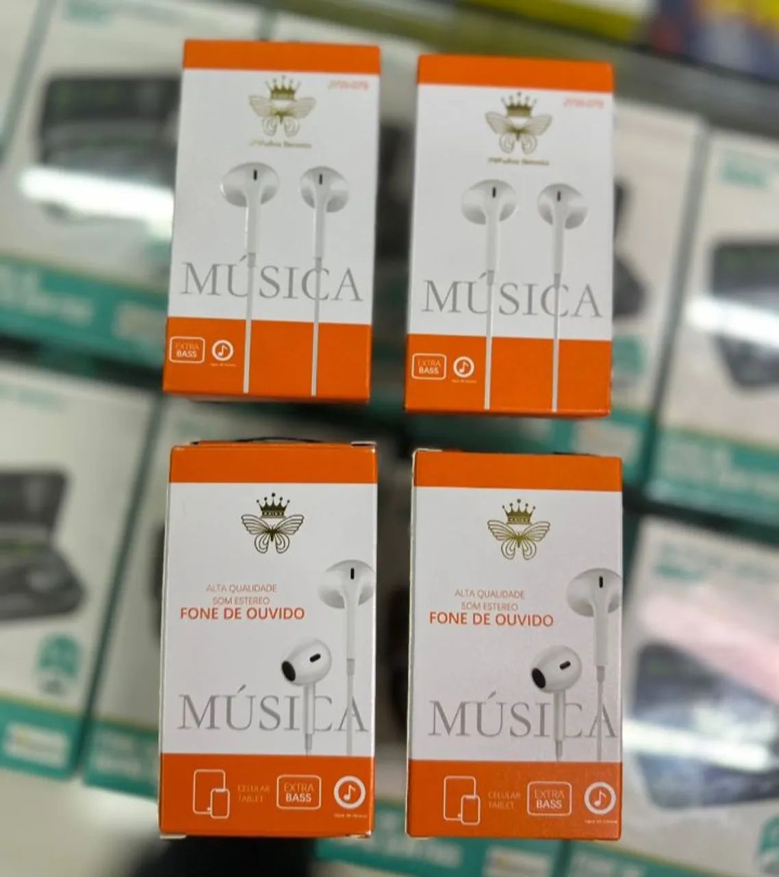 Fones auricular branco com microfone  - Foto 4