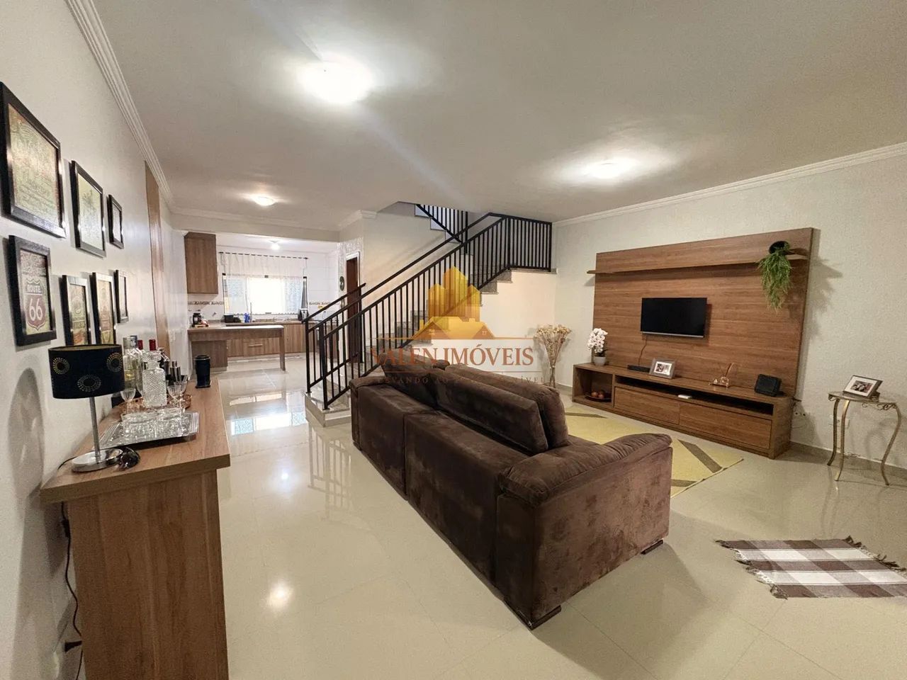 Casa com 3 dormitorios sendo um suite no parque dos sinos - Foto 5