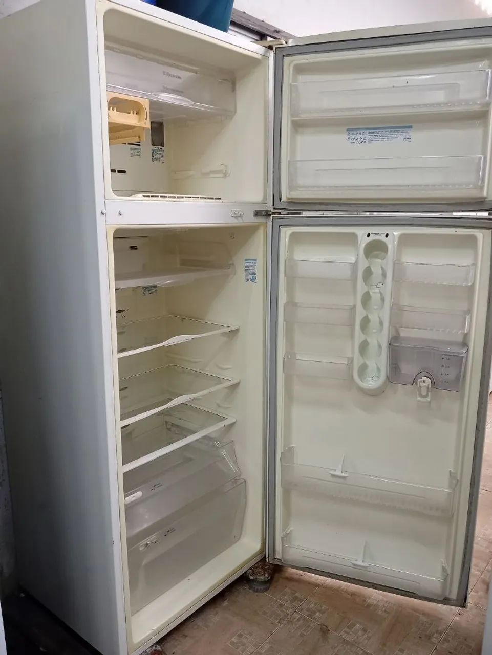 Geladeira Eletrolux 450 litros . Funcionando perfeitamente  - Foto 3